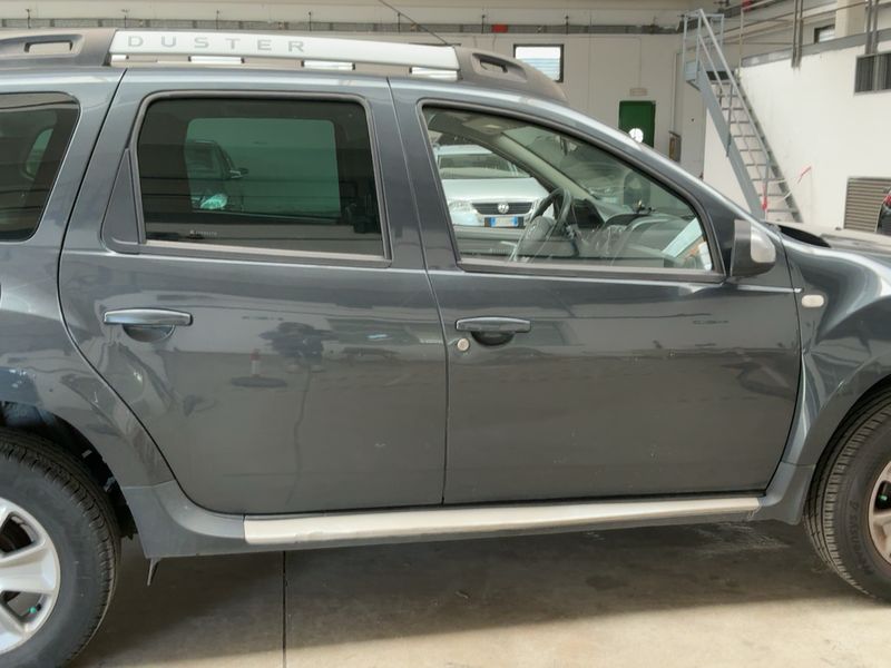 Dacia Duster 1.5 dCi La Gazzetta dello Sport 4x2 2015 – снимка 10