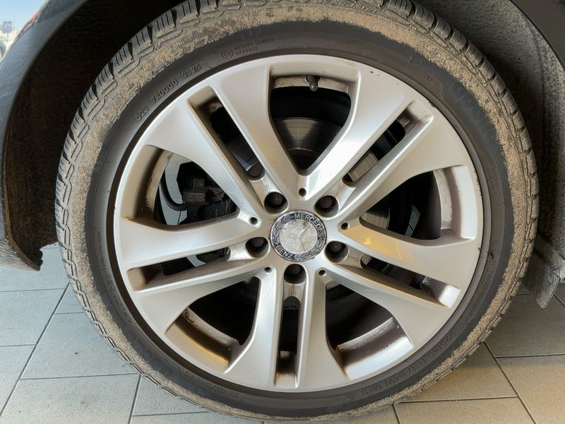Mercedes-Benz C-Klasse C 180 CGI BlueEfficiency Avantgarde 2012 – снимка 9