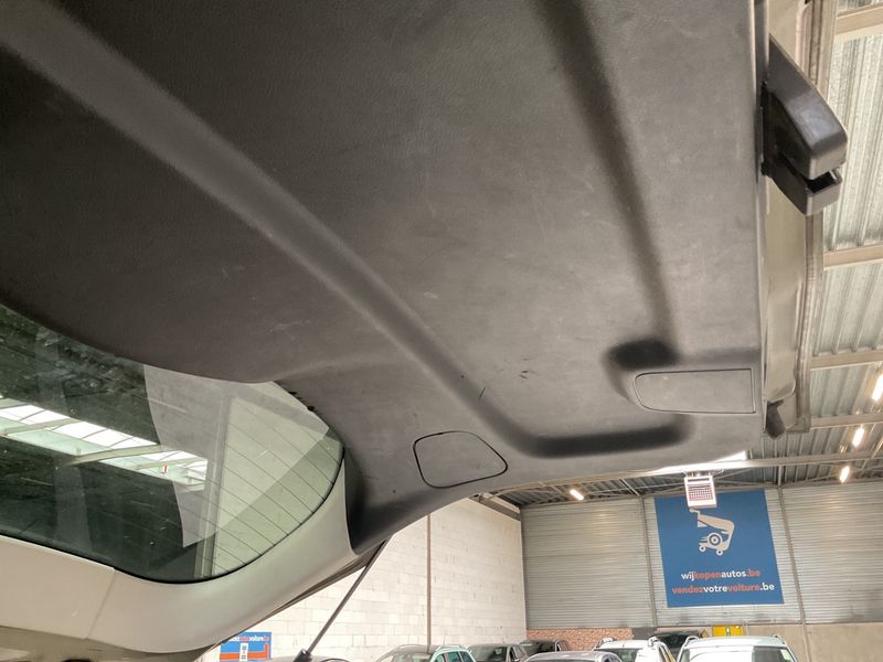 Ford S-Max 2.0 TDCi Titanium 2011 – снимка 25