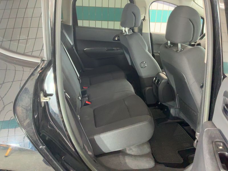 Peugeot 3008 1.6 HDi Active — zdjęcie 14