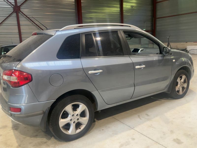 Renault Koleos 2.0 dCi Luxe — zdjęcie 6