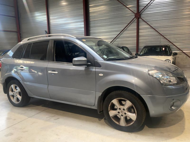 Renault Koleos 2.0 dCi Luxe — zdjęcie 8