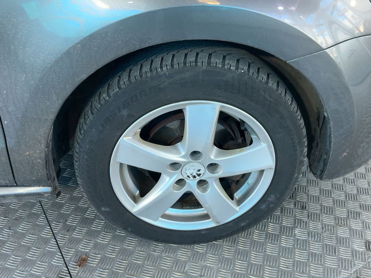 Volkswagen Polo 2013 — photo 12