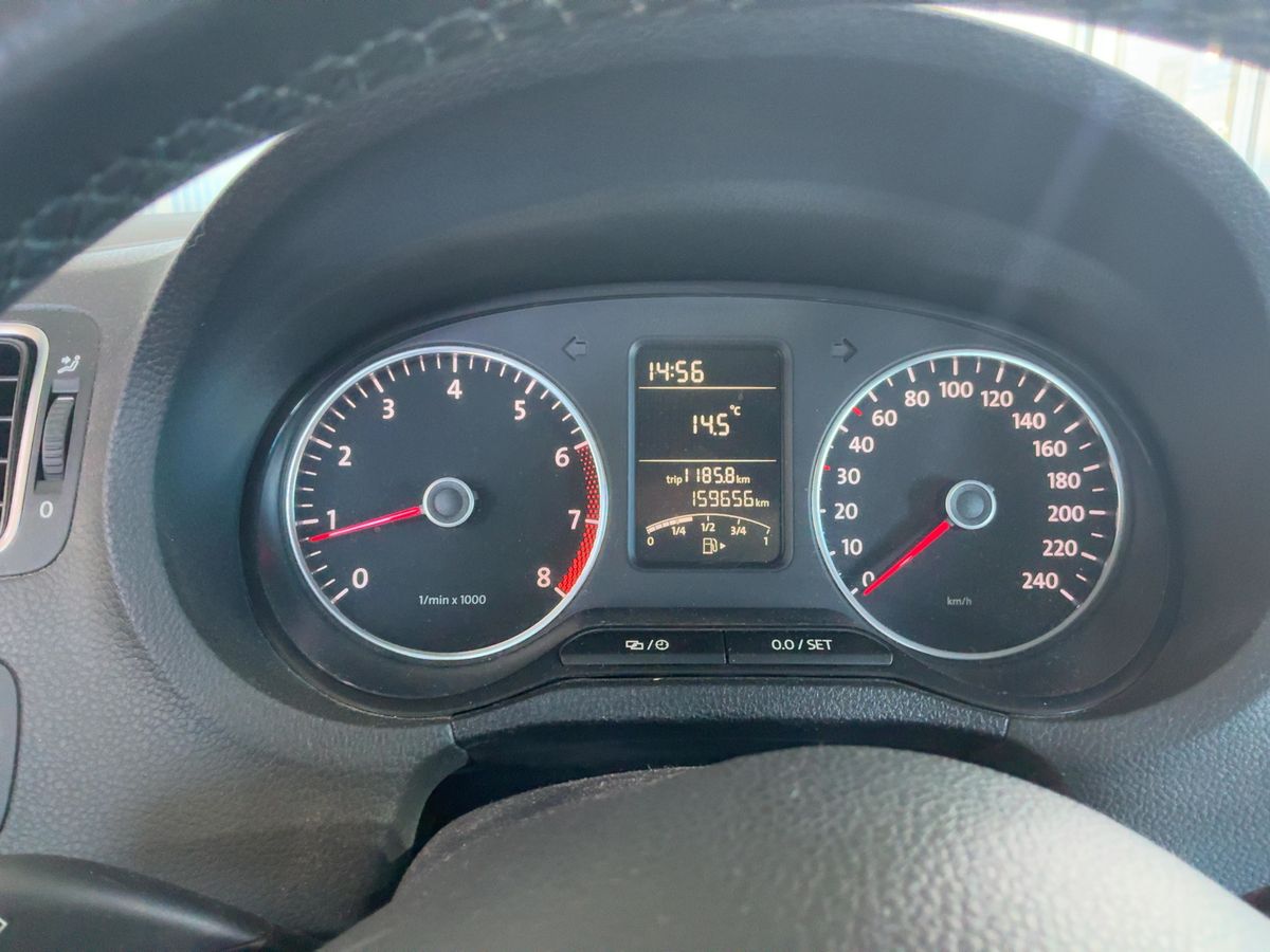 Volkswagen Polo 2013 — photo 20