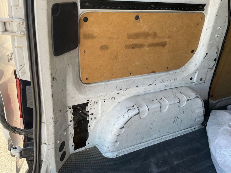 Nissan NV200 Evalia 1.5 dCi NV200 Furgón Basic 2018 – снимка 31