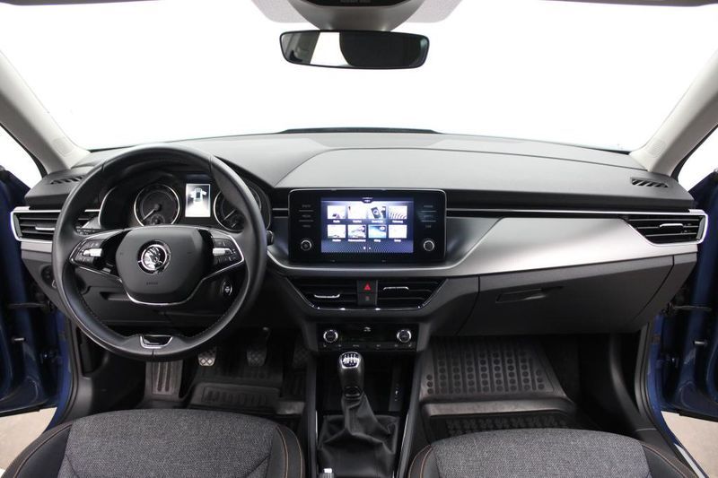 Skoda Kamiq 1.0 TSI Clever — zdjęcie 11