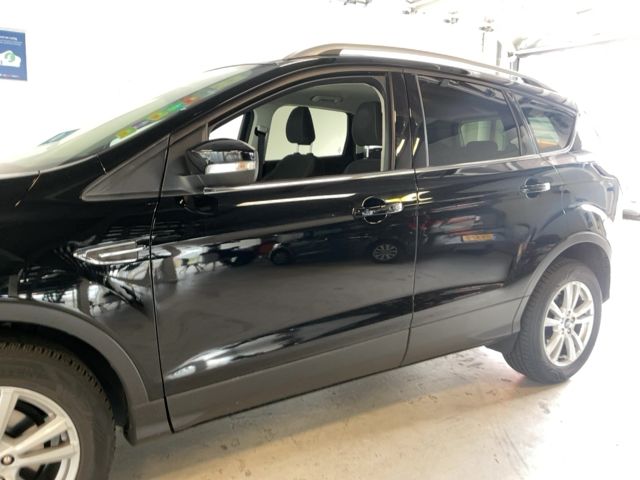 Ford Kuga 1.5 EcoBoost Cool&Connect — zdjęcie 4