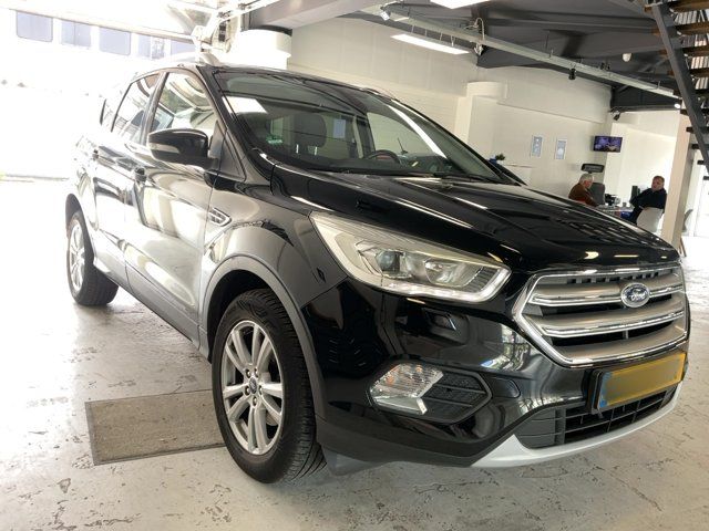 Ford Kuga 1.5 EcoBoost Cool&Connect — zdjęcie 8
