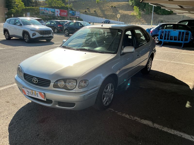 Corolla 2.0 D-4D Terra