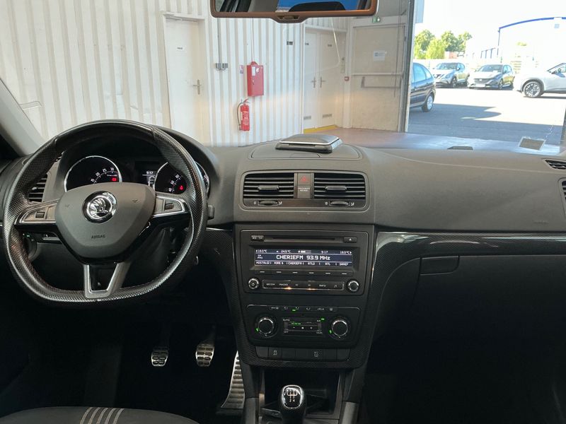 Skoda Yeti 2.0 TDI Monte Carlo — zdjęcie 12