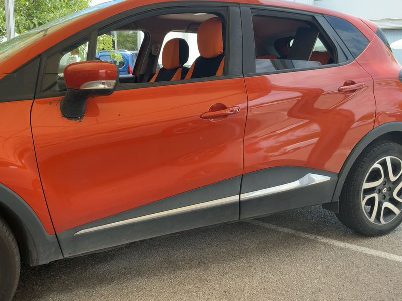 Renault Captur 1.5 dCi Energy Intens — zdjęcie 4