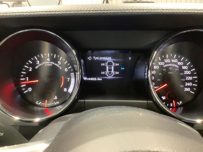 Ford Mustang 5.0 Ti-VCT V8 GT — zdjęcie 13