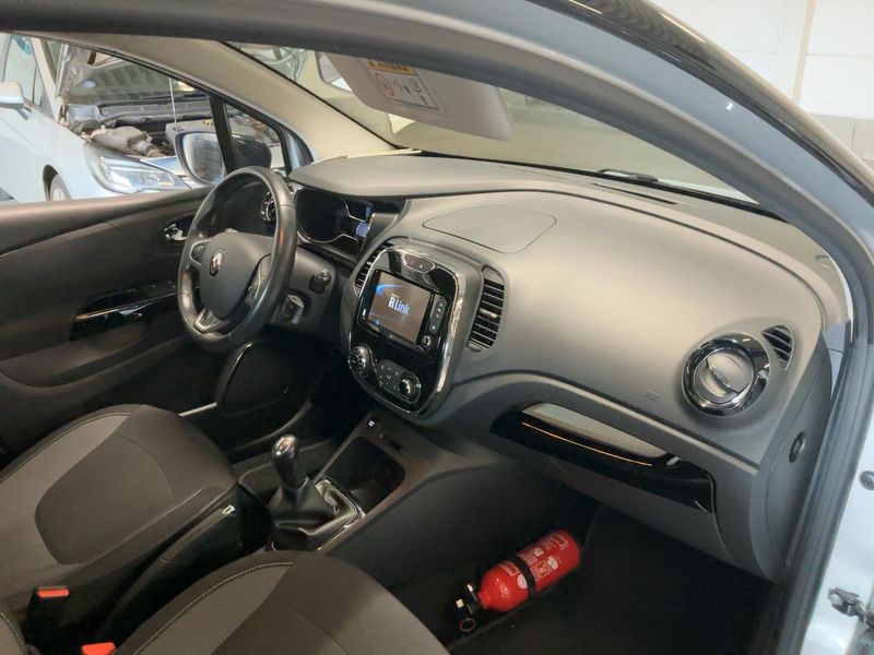 Renault Captur 0.9 Energy Intens — zdjęcie 12