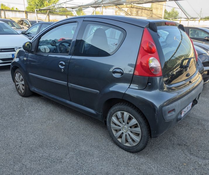 Peugeot 107 1.0 Plasir — zdjęcie 3