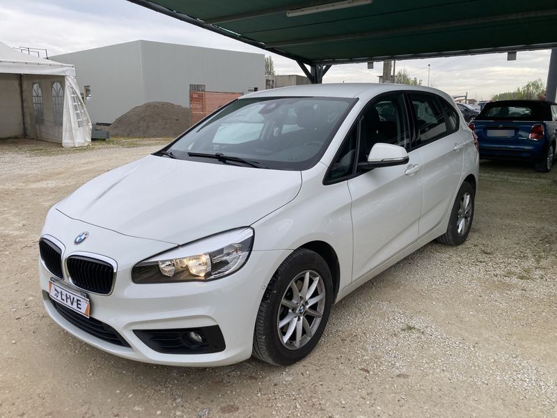 2er 216d Active Tourer Advantage
