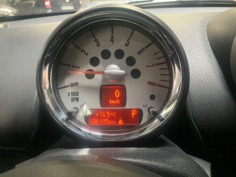 MINI Countryman Cooper S — zdjęcie 13
