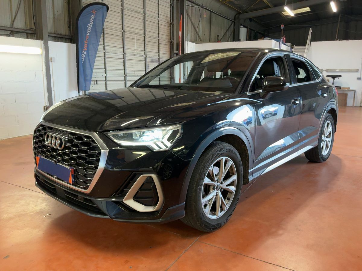 Audi Q3 2021 — photo 1