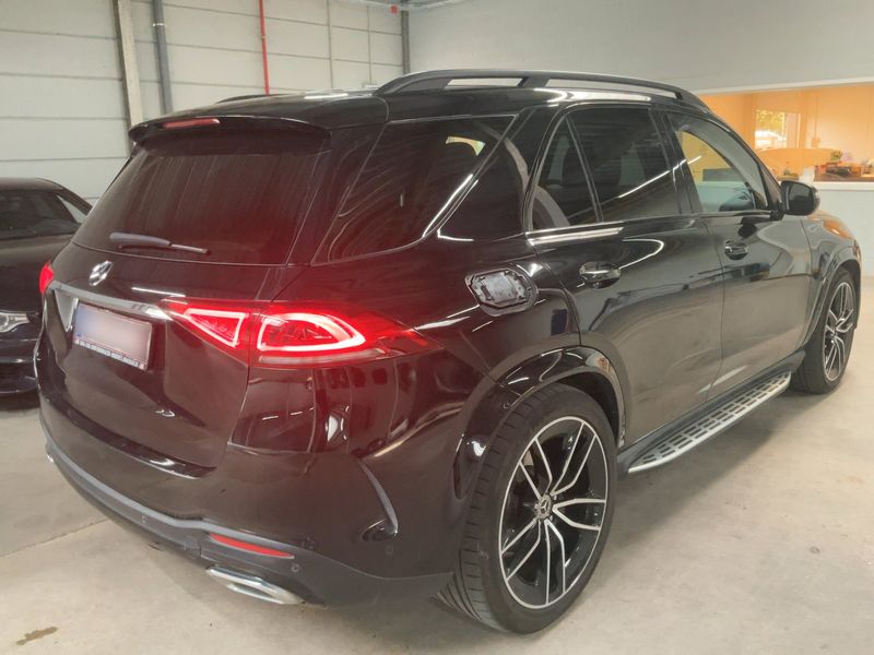 Mercedes-Benz GLE-Klasse GLE 350 de 4Matic AMG Line — zdjęcie 6