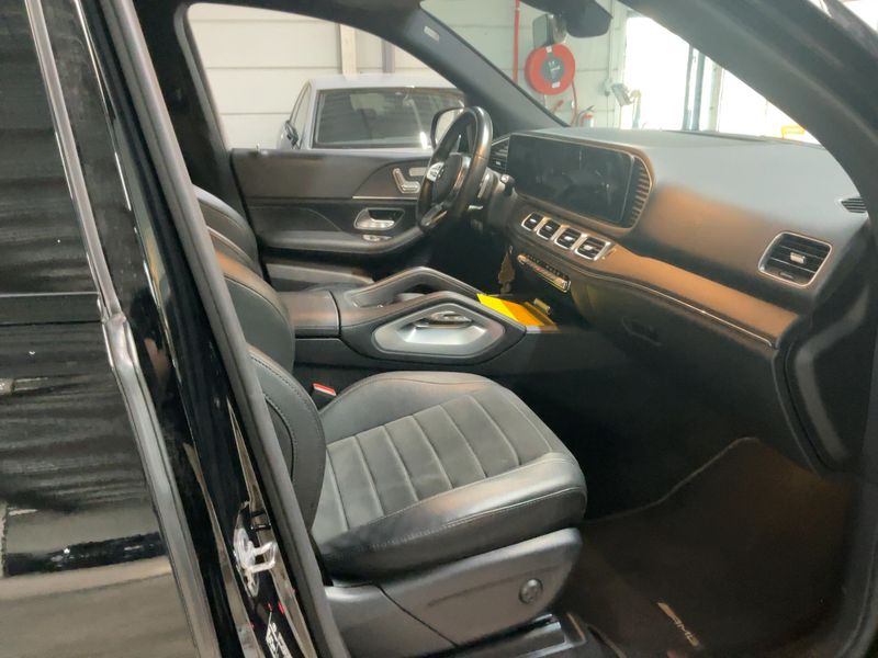 Mercedes-Benz GLE-Klasse GLE 350 de 4Matic AMG Line — zdjęcie 11