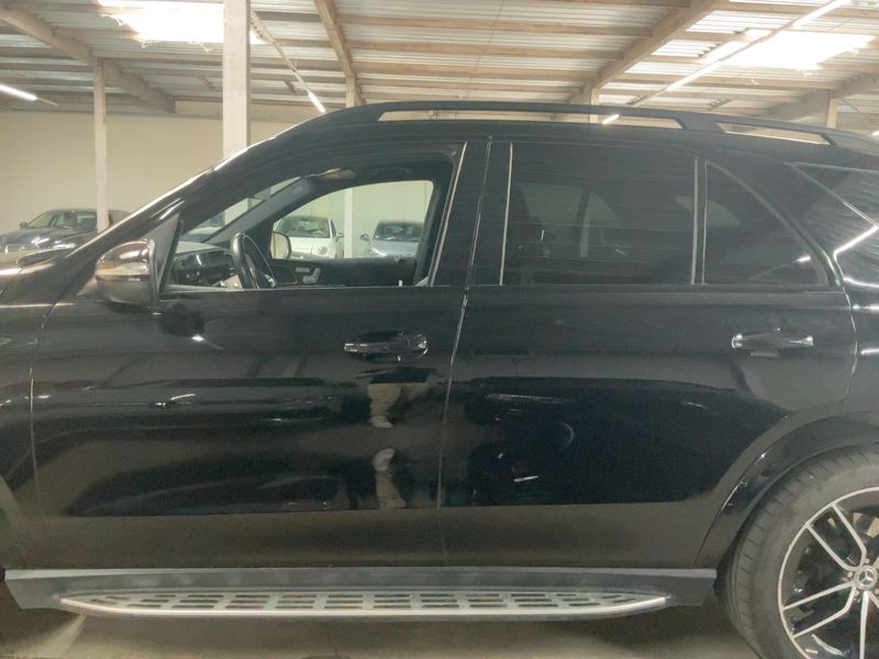 Mercedes-Benz GLE-Klasse GLE 350 de 4Matic AMG Line — zdjęcie 4