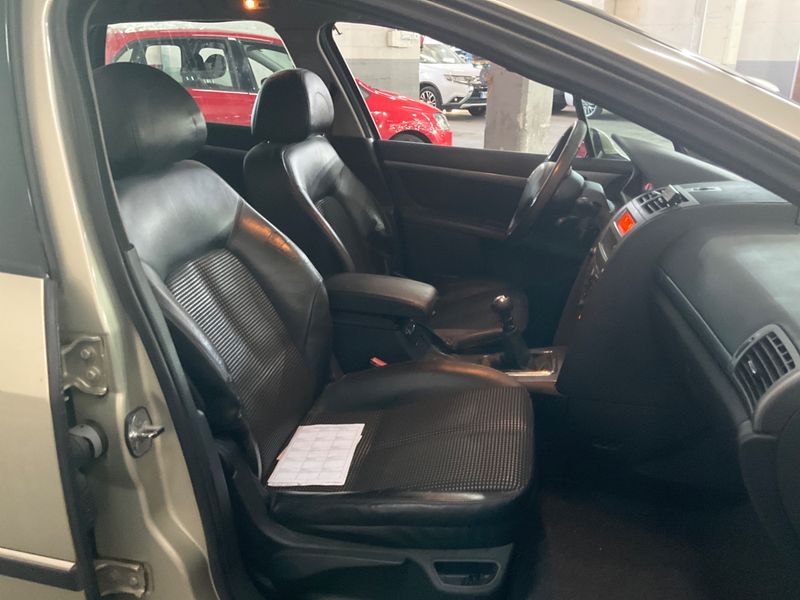 Peugeot 407 2.0 HDi ST Sport Pack 2005 – снимка 3