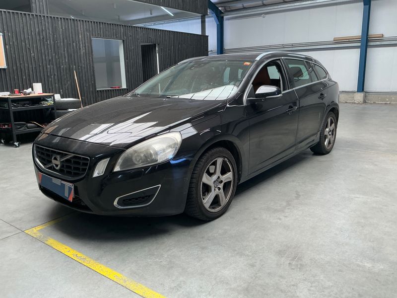 Volvo V60 2.0 D4 Summum