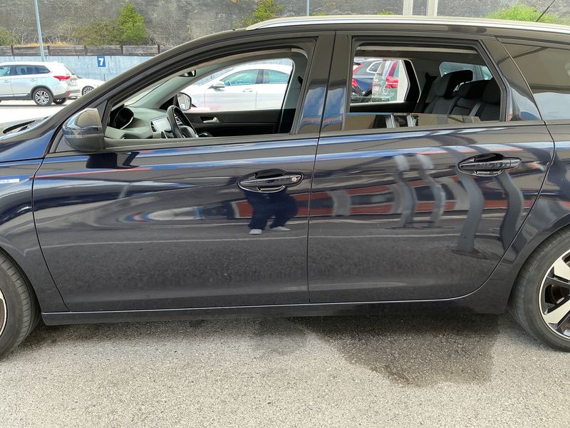 Peugeot 308 1.5 Blue-HDi Style — zdjęcie 4