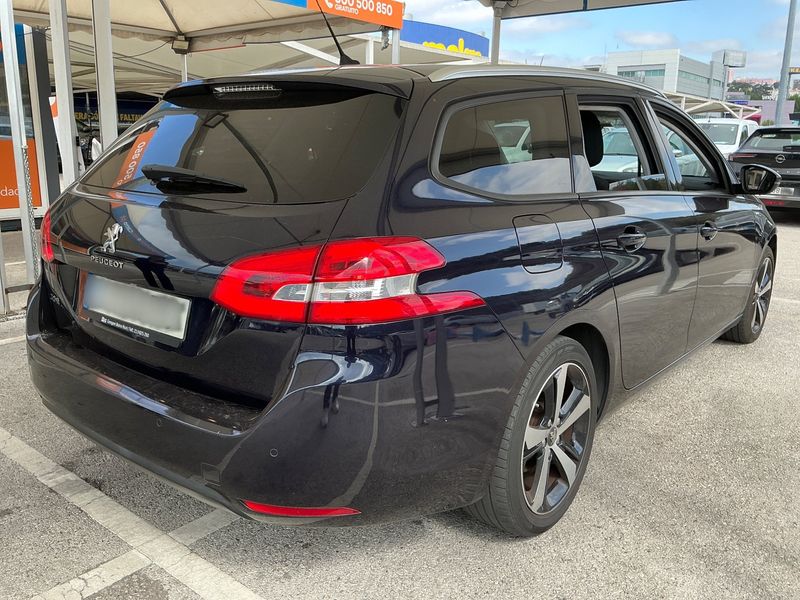 Peugeot 308 1.5 Blue-HDi Style — zdjęcie 6