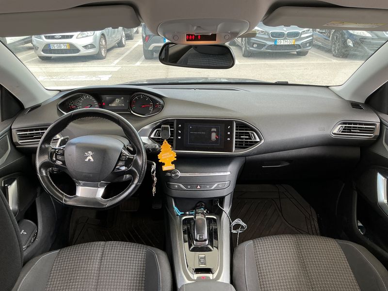 Peugeot 308 1.5 Blue-HDi Style — zdjęcie 12
