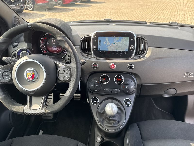 Abarth 595C 1.4 Competizione — zdjęcie 11