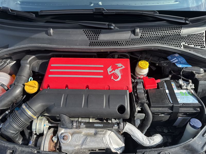 Abarth 595C 1.4 Competizione — zdjęcie 8