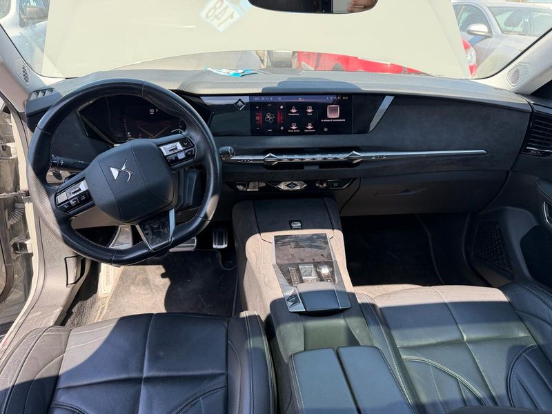 DS Automobiles DS4 1.5 Blue-HDi Performance Line+ — zdjęcie 11