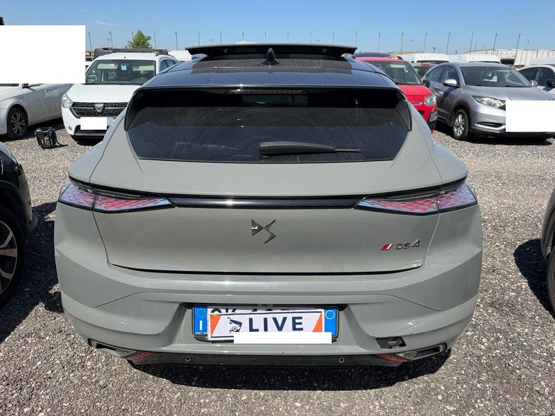 DS Automobiles DS4 1.5 Blue-HDi Performance Line+ — zdjęcie 4