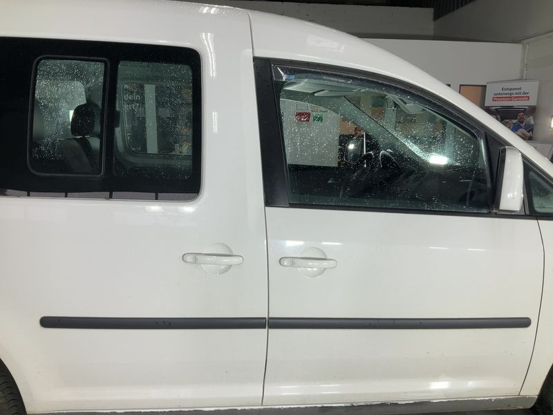 Volkswagen Caddy 2.0 EcoFuel Trendline 2011 – снимка 10