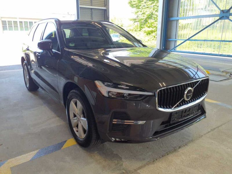 Volvo XC60 2022