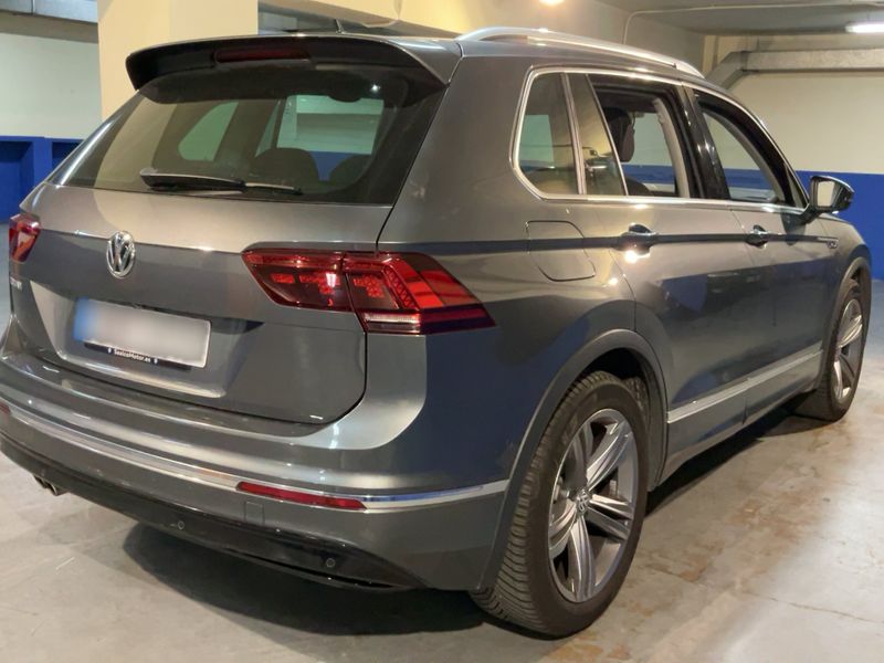 Volkswagen Tiguan 2.0 TDI Sport BlueMotion Tech — zdjęcie 6