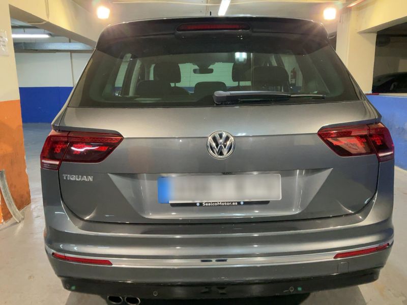 Volkswagen Tiguan 2.0 TDI Sport BlueMotion Tech — zdjęcie 5