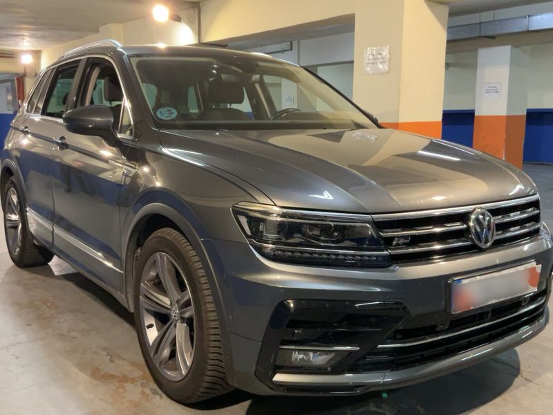 Volkswagen Tiguan 2.0 TDI Sport BlueMotion Tech — zdjęcie 8