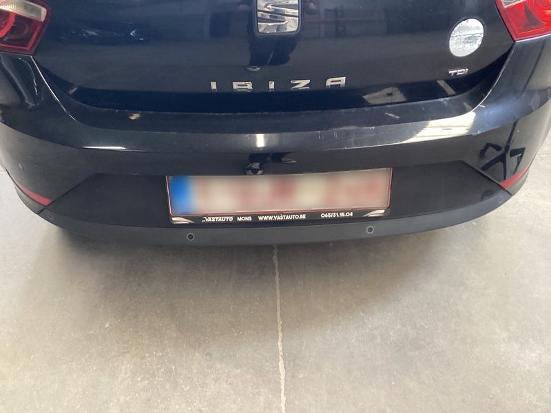 Seat Ibiza 1.6 TDI Stylance / Style 2014 – снимка 32