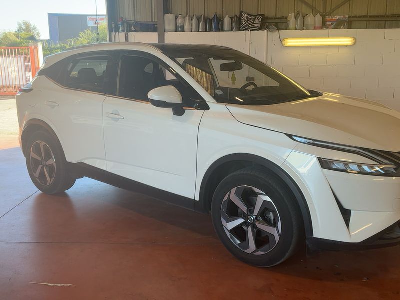 Nissan Qashqai 1.3 DIG-T Mild-Hybrid Tekna — zdjęcie 8