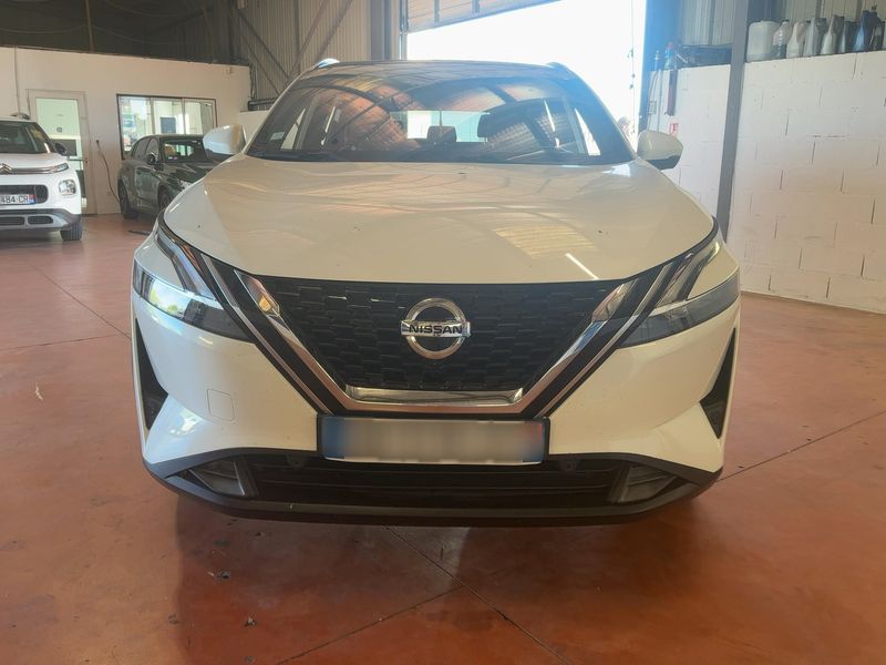 Nissan Qashqai 1.3 DIG-T Mild-Hybrid Tekna — zdjęcie 9