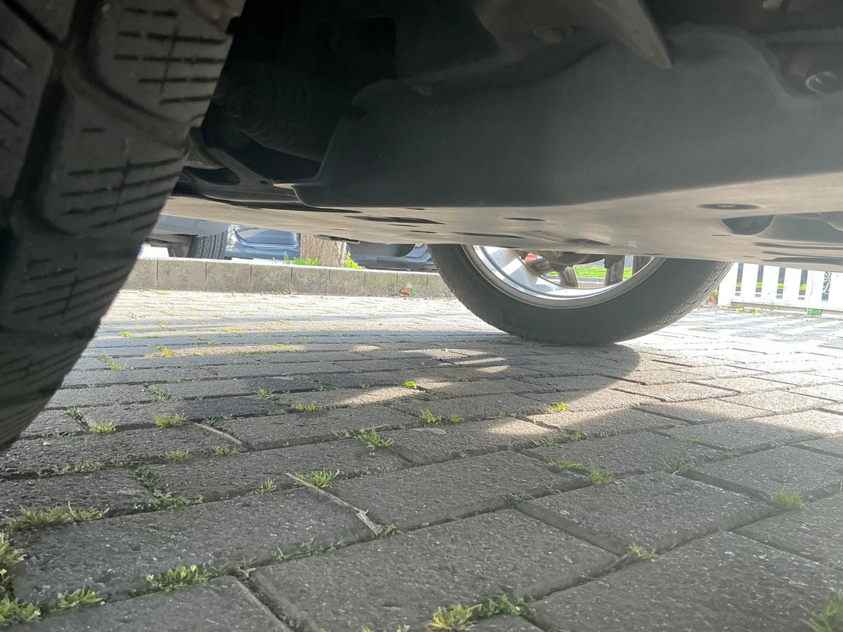 Land Rover 2017 — photo 56