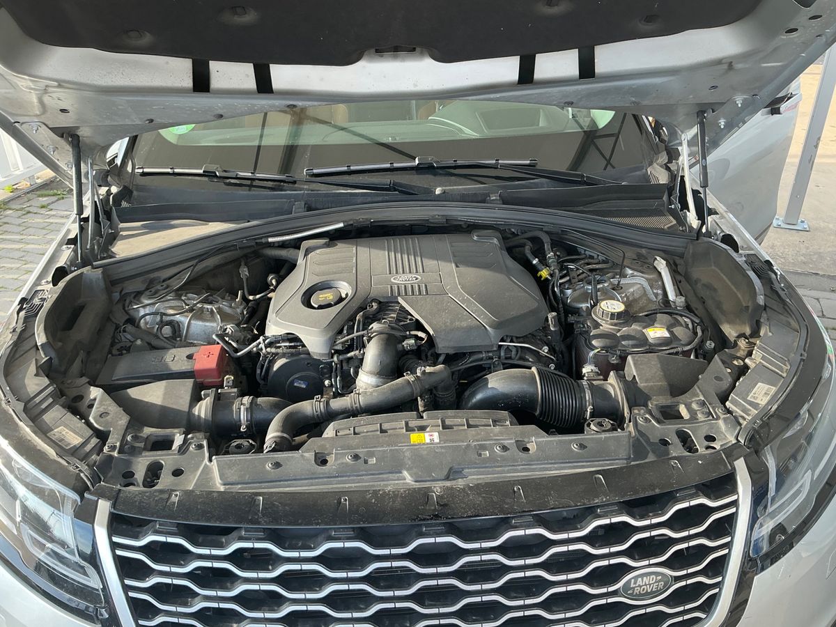 Land Rover 2017 — photo 49