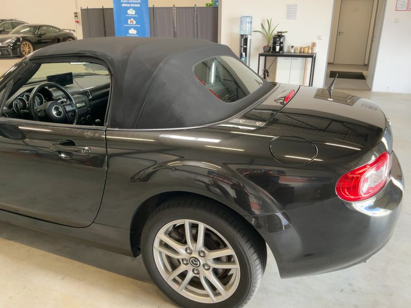 Mazda MX-5 1.8 Center-Line — zdjęcie 3