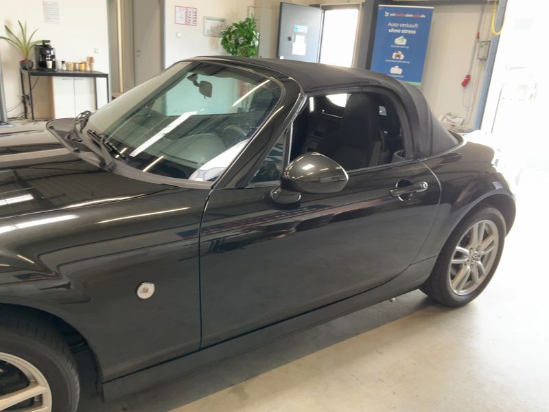 Mazda MX-5 1.8 Center-Line — zdjęcie 4