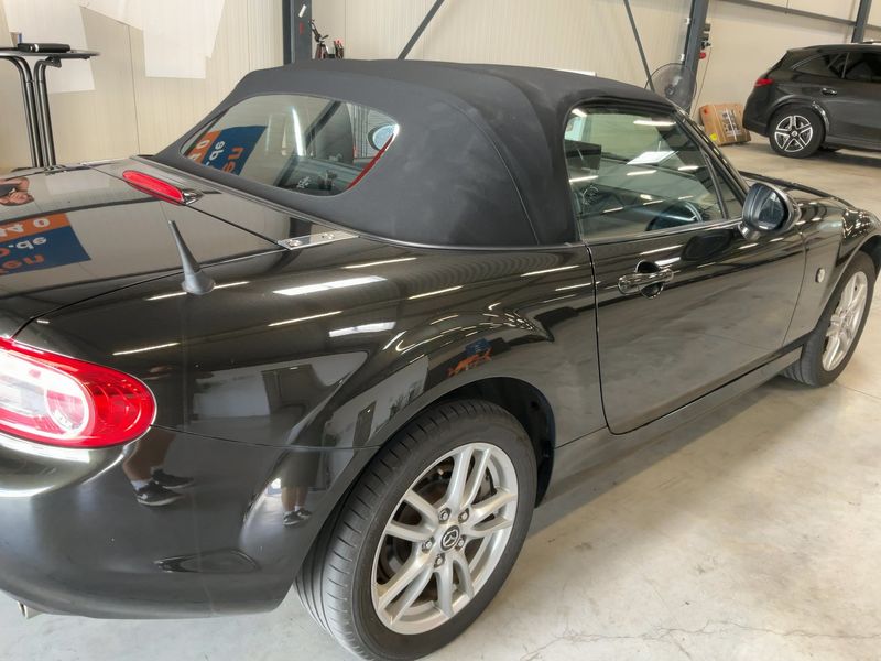 Mazda MX-5 1.8 Center-Line — zdjęcie 6