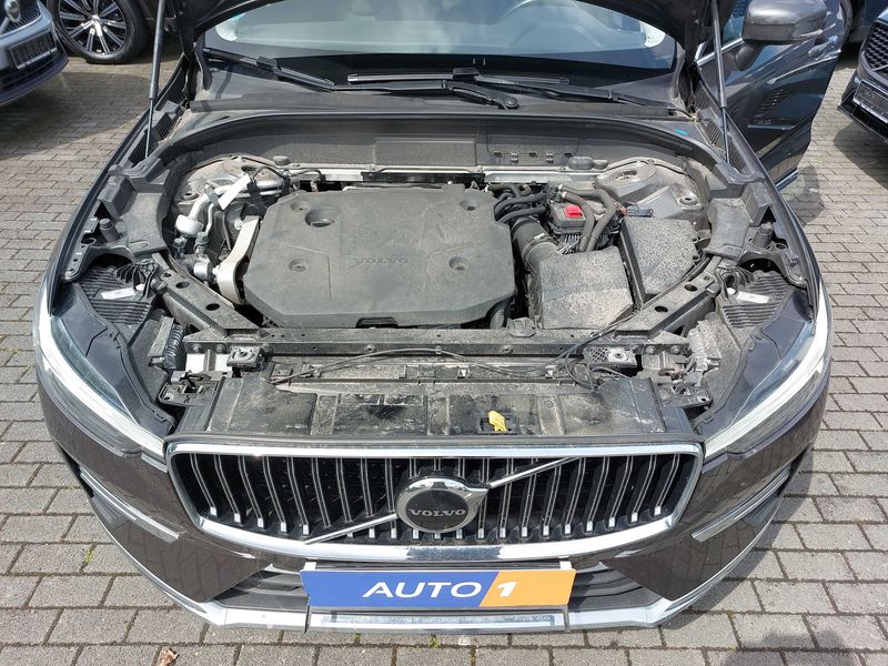 Volvo XC60 2.0 B4 Mild-Hybrid Inscription 2WD — zdjęcie 8