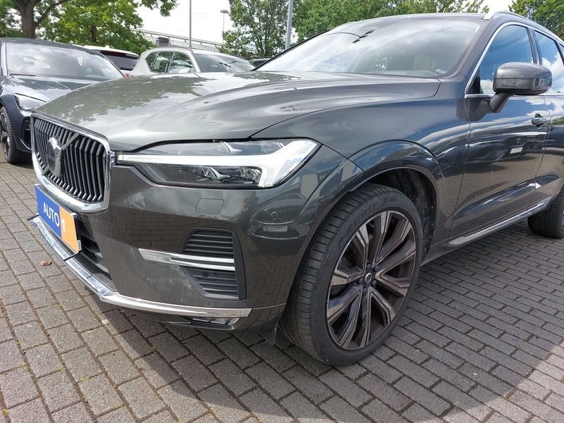 Volvo XC60 2.0 B4 Mild-Hybrid Inscription 2WD — zdjęcie 2