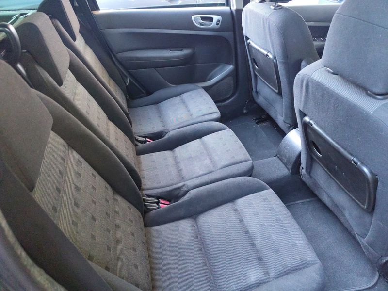 Peugeot 307 1.6 HDi SW Pack + — zdjęcie 13