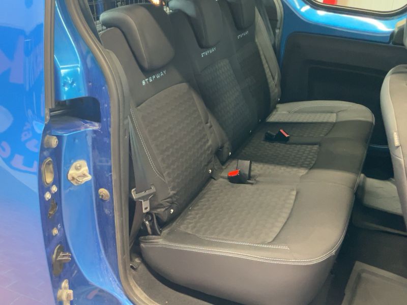 Dacia Dokker 1.2 TCe Stepway — zdjęcie 14